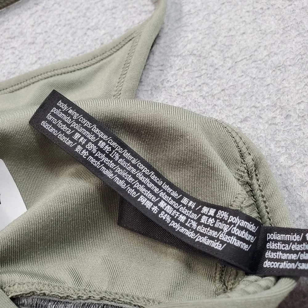 PINK Women Sports Bra Medium Green Ultimate Lightly Lined Wireless Racerback